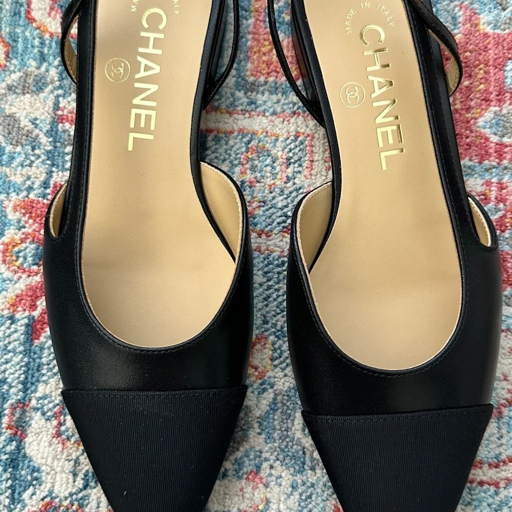 Chanel‎ coco flat sling backs